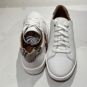 White Aetrex Shoes